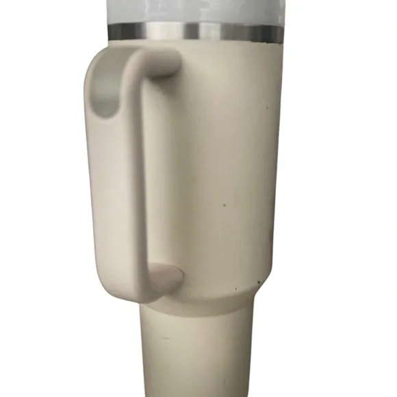 Stanley Cup 40oz  Tumbler  H2.0 FlowState Quencher Cream  Tonal - Picture 2 of 7